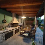 Vintage Lux Homes Vrasná