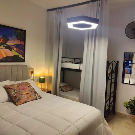 Vintage Lux Homes