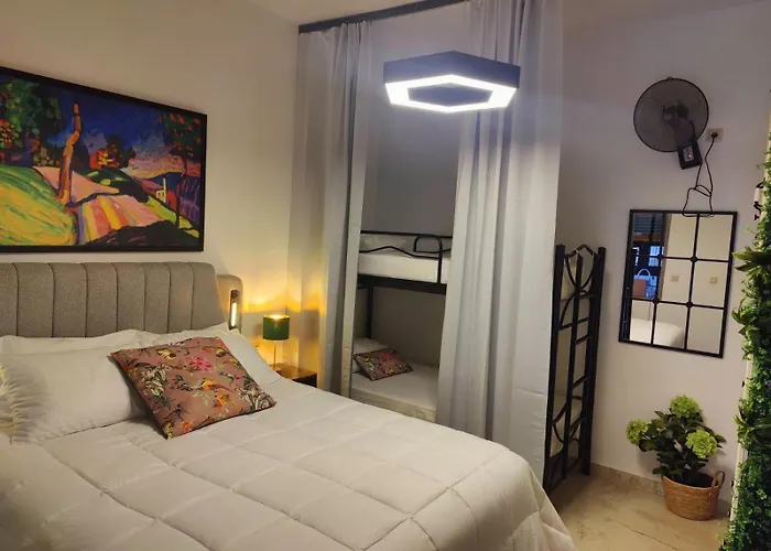 Vintage Lux Homes